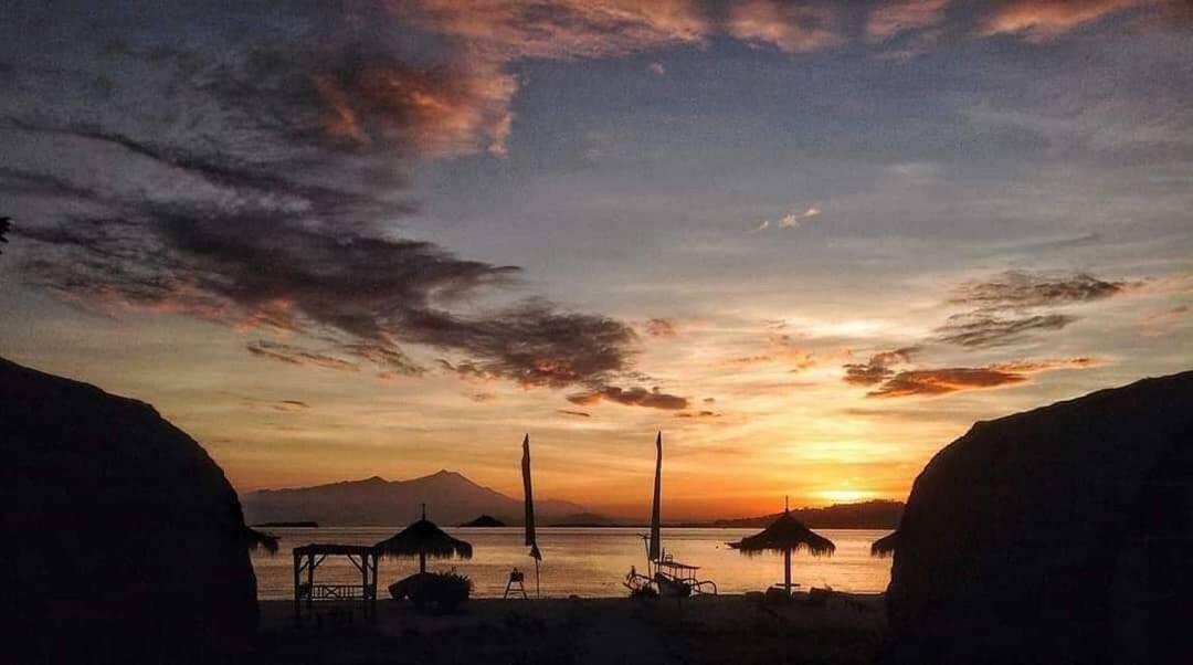 Готель Alam Karang Gili Gede Екстер'єр фото