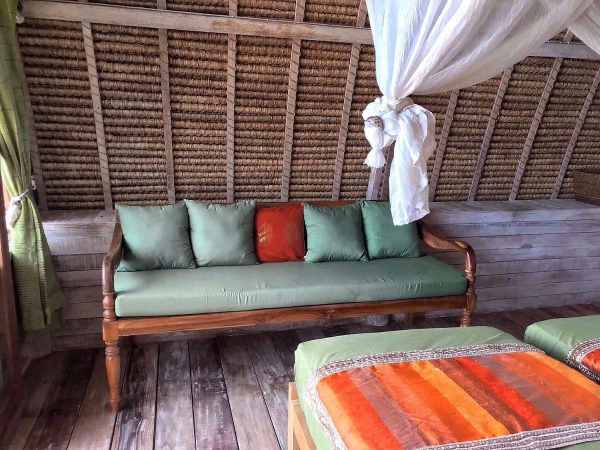 Готель Alam Karang Gili Gede Екстер'єр фото